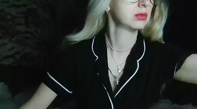 LilianaStrey from StripChat