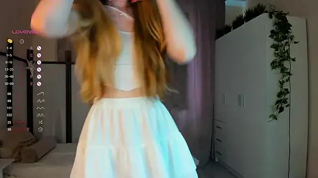 LilianHeart from StripChat