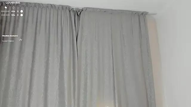 LilianHeart from StripChat
