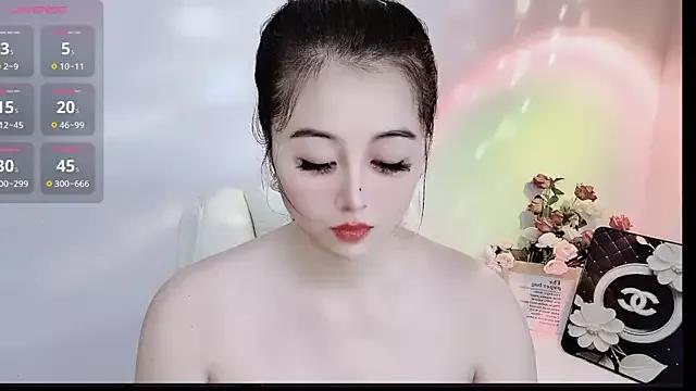 LiLiLily from StripChat is Freechat