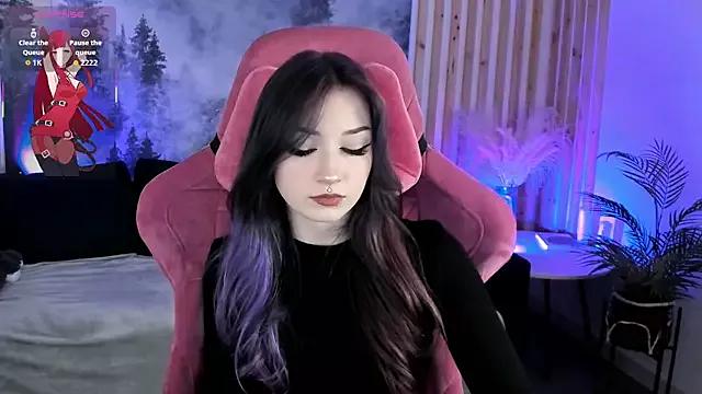 LiliLuna from StripChat