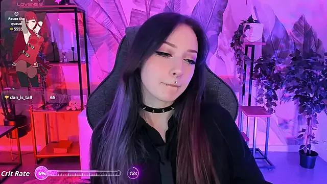LiliLuna from StripChat