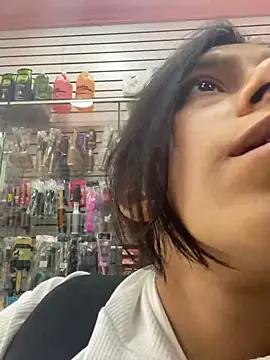 Lilipink0777 from StripChat