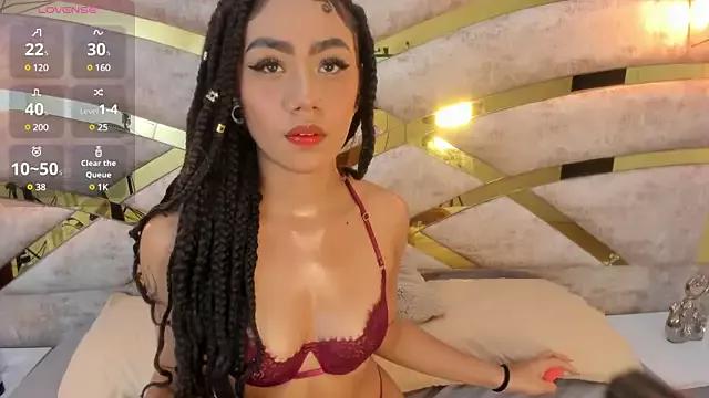 Lilith_Blaze_ from StripChat is Freechat