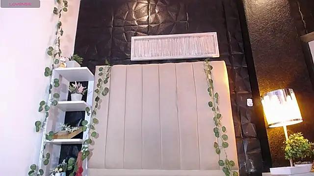 lilith_hs from StripChat