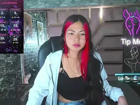 Lilith_Whitee webcams show profile image 