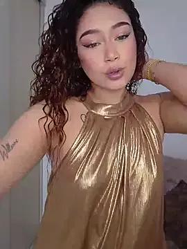 LilithAmber11 from StripChat