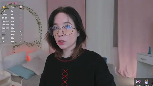 lilithlunna from StripChat