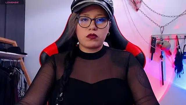 LilithSharon from StripChat