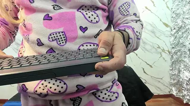 LilithThornAngelic from StripChat is Freechat
