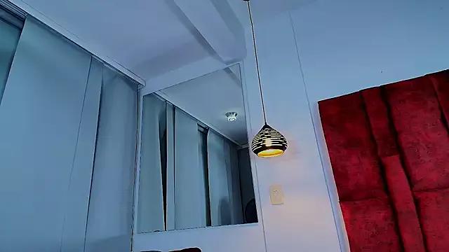 LilithVibe_ from StripChat