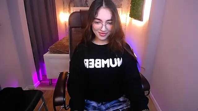 LillianLatte from StripChat