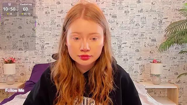 Discover our girls online shows and discover the company of countless livestreamers, with stunning shapes, sex toys and more.