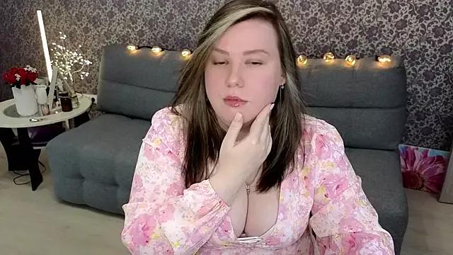 Lillit__ from StripChat
