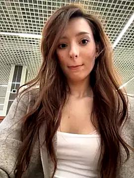 LilluKatten from StripChat