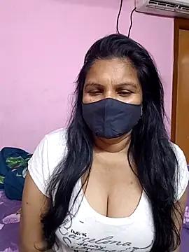 Lilly-queen from StripChat