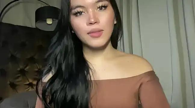 Lilly_cruz from StripChat
