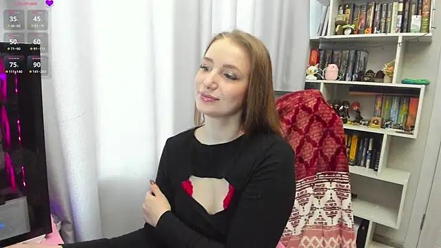 LillyFan-X from StripChat
