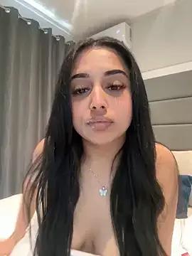 LilMisIndianx from StripChat