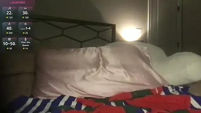 lilmisssunshine_ from StripChat is Freechat