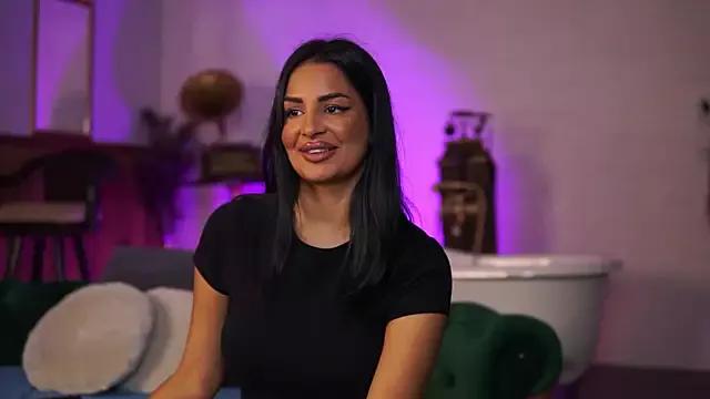 LiloMahe from StripChat