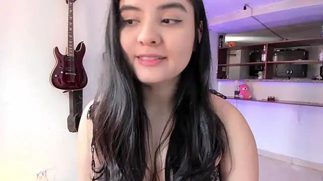 lilpervertgirl from StripChat