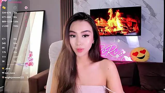 Lilulileee webcams show profile image 