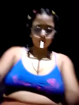 Lily-o from StripChat is Freechat