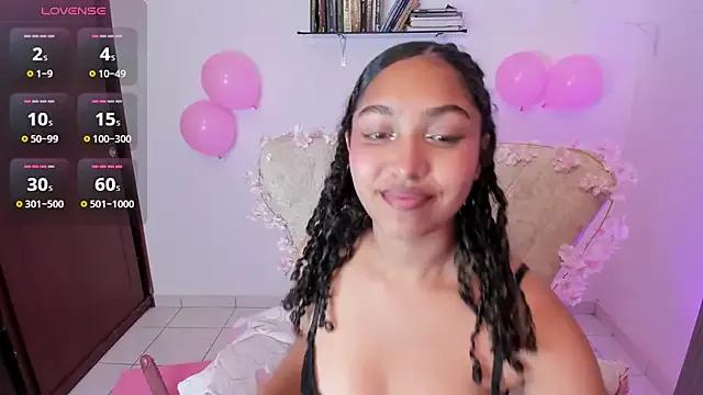 lily_evays_69 from StripChat