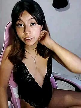 LiLy_kIndly from StripChat