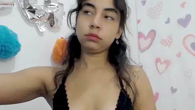lily_robertss_ from StripChat