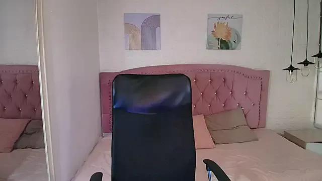 Lily_tk from StripChat