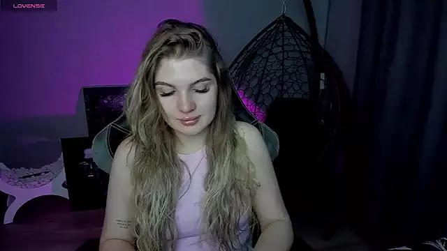 lily_williamss from StripChat