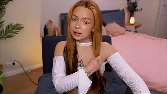 Lily_Yin from StripChat