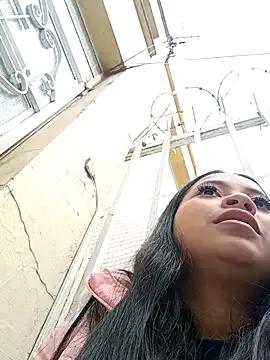 LilyCutee_ from StripChat is Freechat