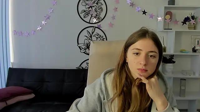 LilyHaart from StripChat