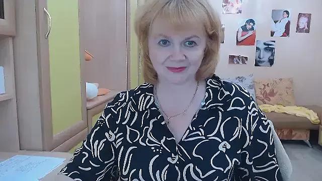 LilyHotlens from StripChat is Freechat