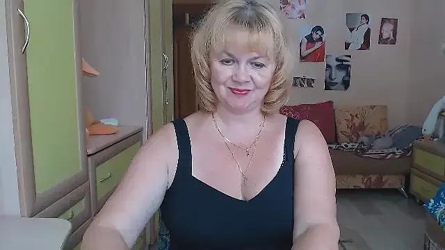 LilyHotlens from StripChat is Freechat