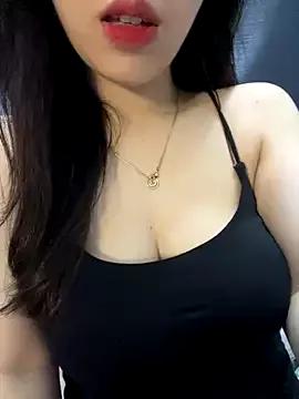 Lin_baby from StripChat is Freechat