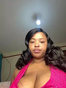 Linah___ from StripChat is Freechat