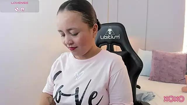 linda_rios_ from StripChat is Freechat