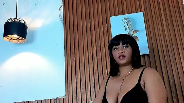 linda_yepez from StripChat is Freechat