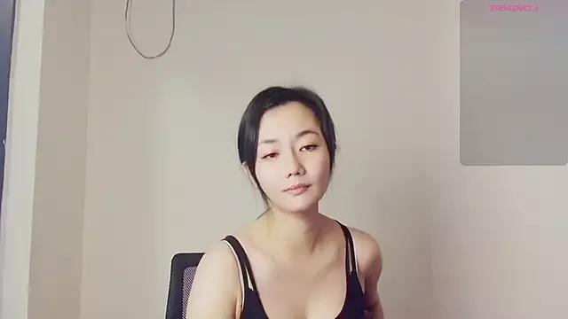 Lindalovec2 webcams show profile image 