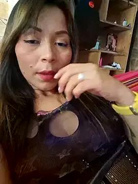 lindasexy12 from StripChat is Freechat