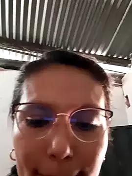 Linis_19 from StripChat is Freechat