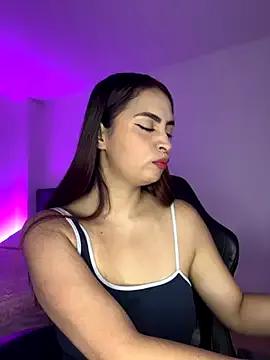 Linna_Cam webcams show profile image 