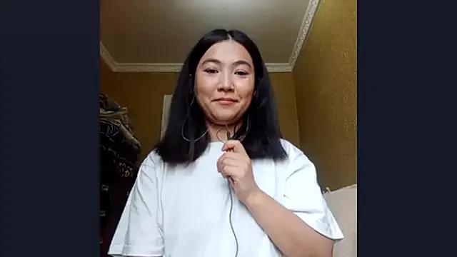 LinneaHyles webcams show profile image 