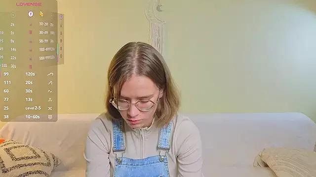 LinnGee from StripChat