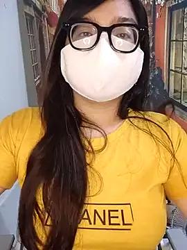 Liora-Taylor webcams show profile image 