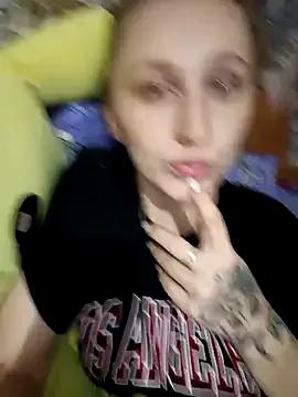 Lissa213 from StripChat is Freechat